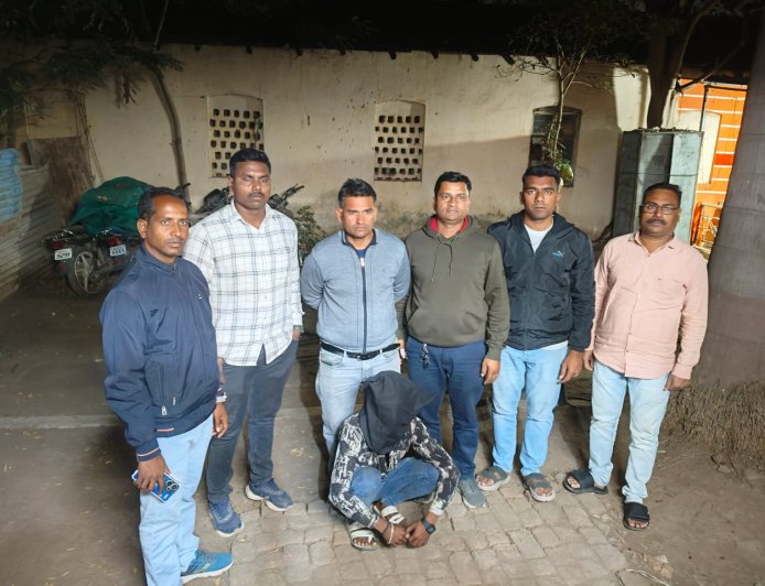 LCB Arrested Two Criminals in two separate operation.